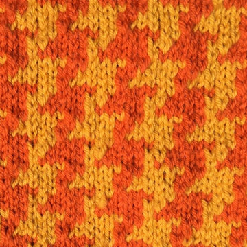 Houndstooth b;lanket and cushion