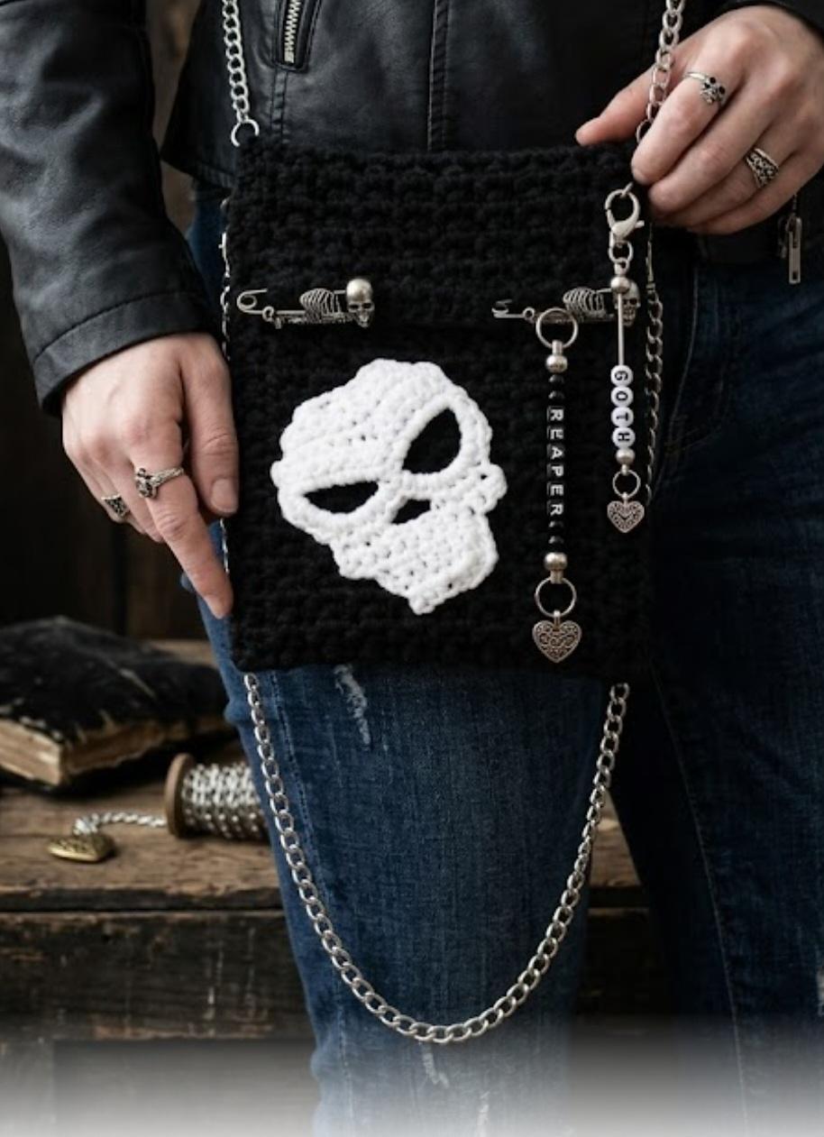 The Maeflower Nomad Bag