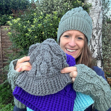 Trailing Leaves Hat