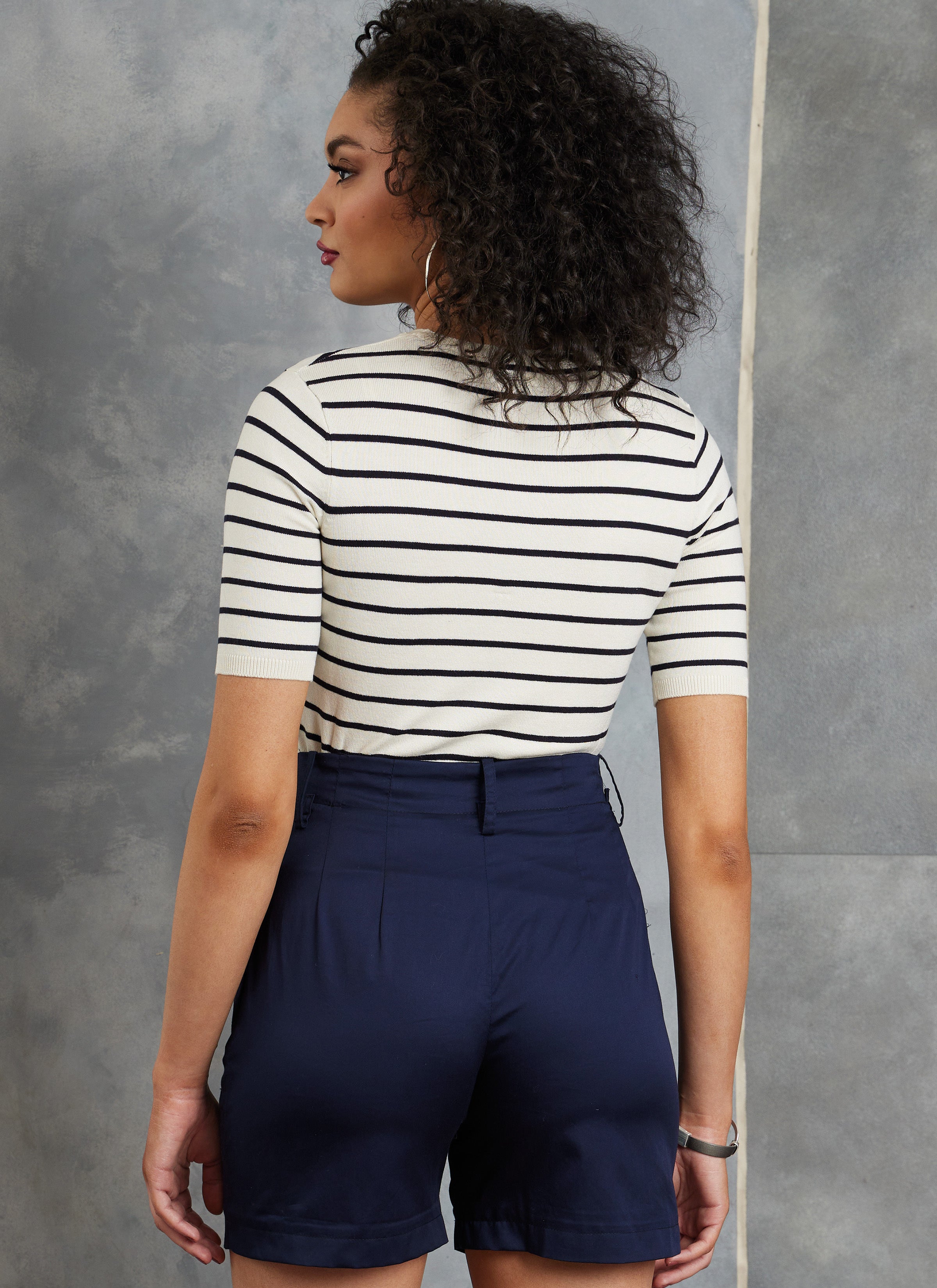 Vogue Sewing Misses' Shorts and Pants V1900 - Sewing Pattern