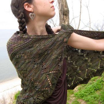 A Certain Shade of Green Shawl