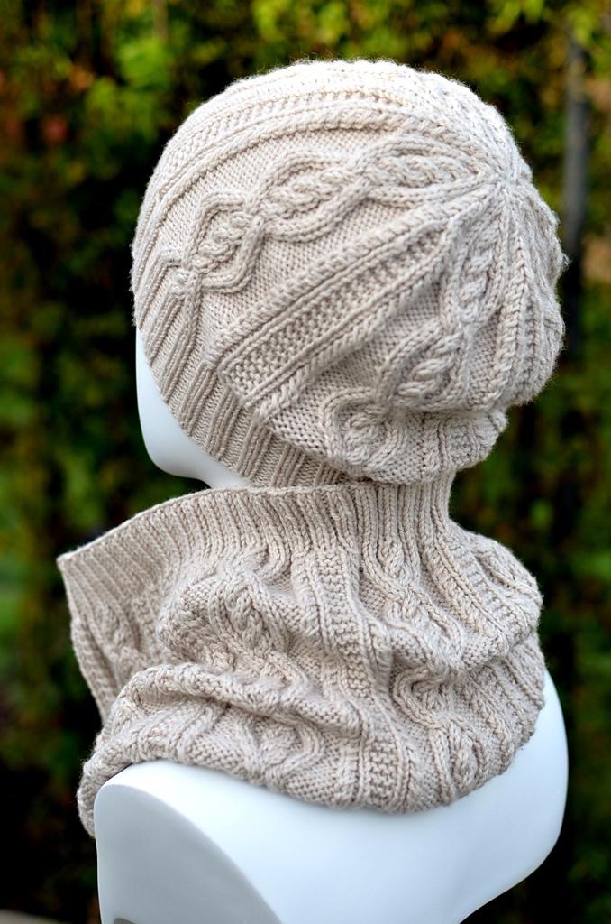 Delicate Hat and Cowl