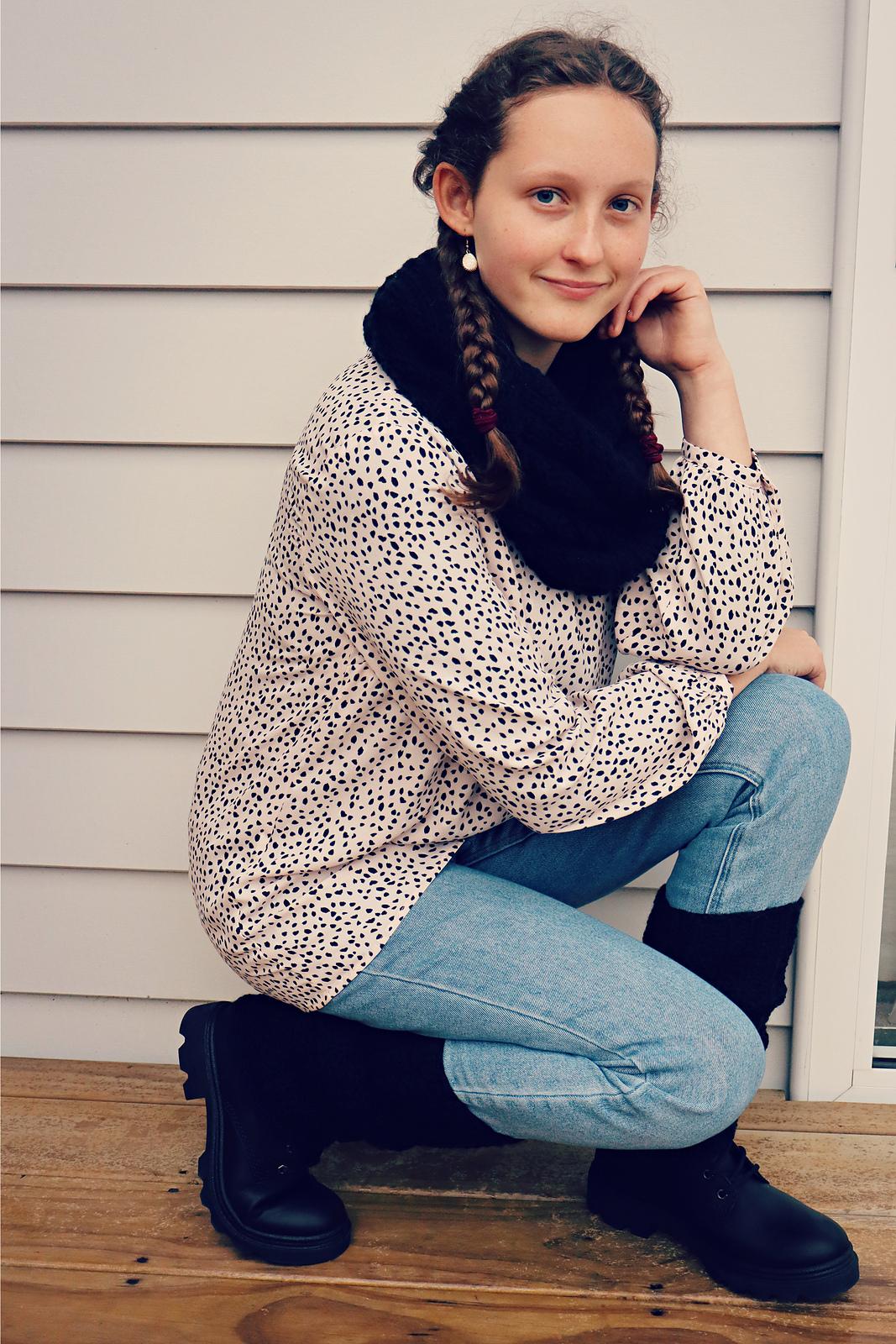 Jet Set Cowl and Leg Warmers