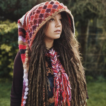 Lauwis Dragon hood