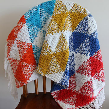 Crochet Rug Pattern: Reversible Diamonds Scatter Rug