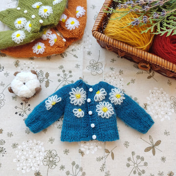 Daisy cardigan for Paola Reina
