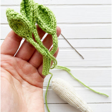 Knitted carrot: Easter Spring Decor