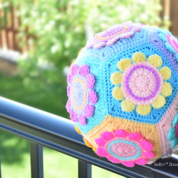 Awesome Blossom Play Ball