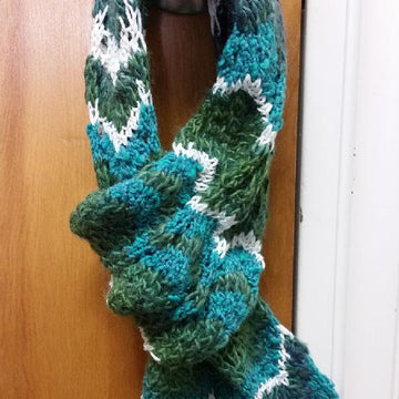 Chevrons Scarflette