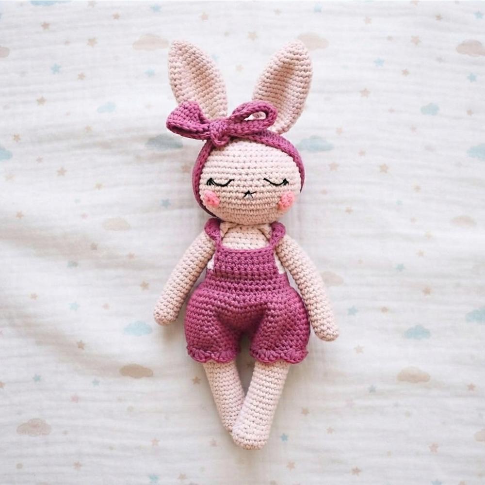 Sleeping bunny