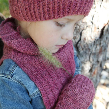 SISTERS Cowl