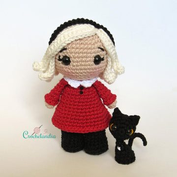 Sabrina and Salem amigurumi dolls - crochet pattern by Crochelandia