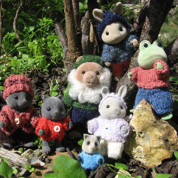 PLAYING IN THE WOODS for Sylvanian Families and Calico Critters