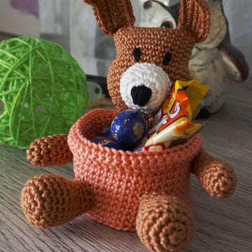 Häkelanleitung Osterkörbchen im Hasen-Design