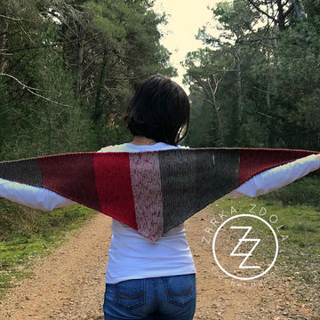 Ruth triangle scarf
