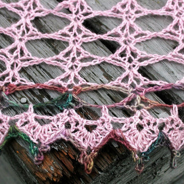Trefoils Pour Toi Shawl