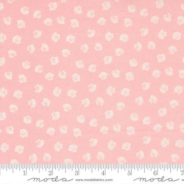 Moda Fabrics The Sea and Me - Shell