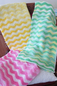 Soft & Wavy Ripple Baby Blanket – Lion Brand Ice Cream (DK weight)