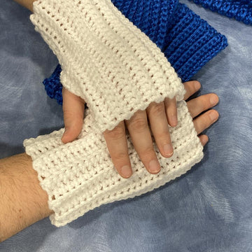 Beginner Fingerless Gloves