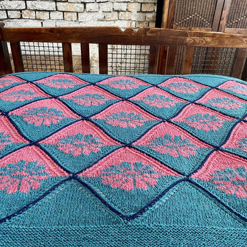 Flowery Patchwork Afgan