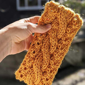 Chunky Lace Cable Headband