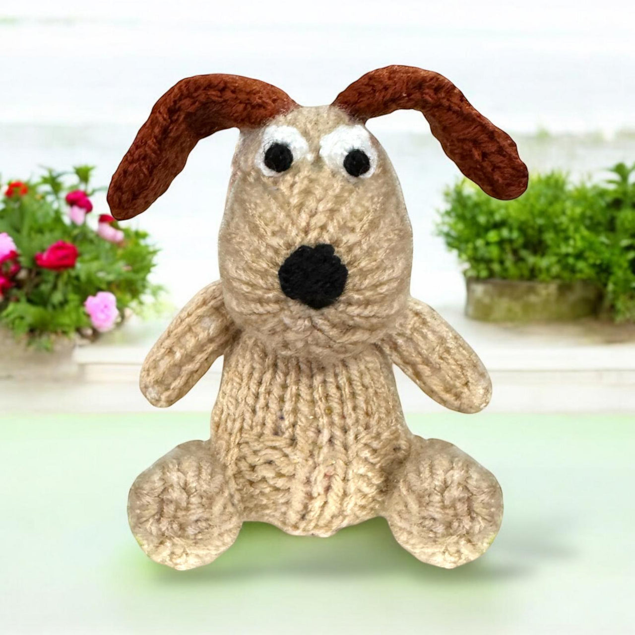 Gromit Dog creme egg cover / toy