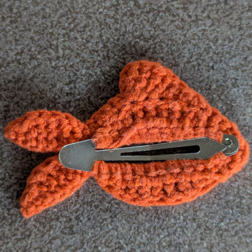 Fish hair clip english-us