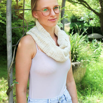 Bendigo Infinity Scarf