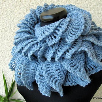 Double Ruffle Scarf Tutorial