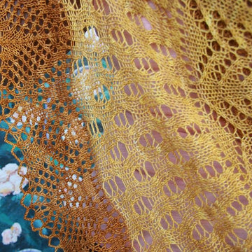 Lily Shawl