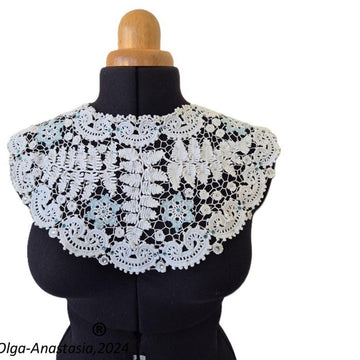 White Lace Irish Lace Detachable Collar "December"