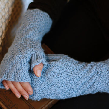 Quiver Mitts