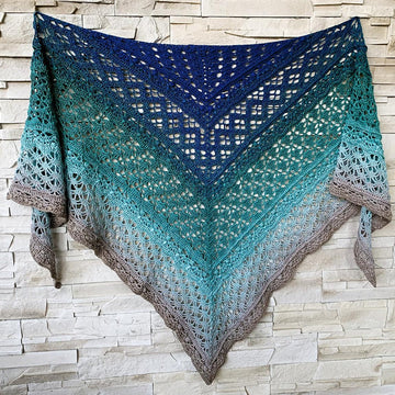 Triangular Scarf "Ineira"