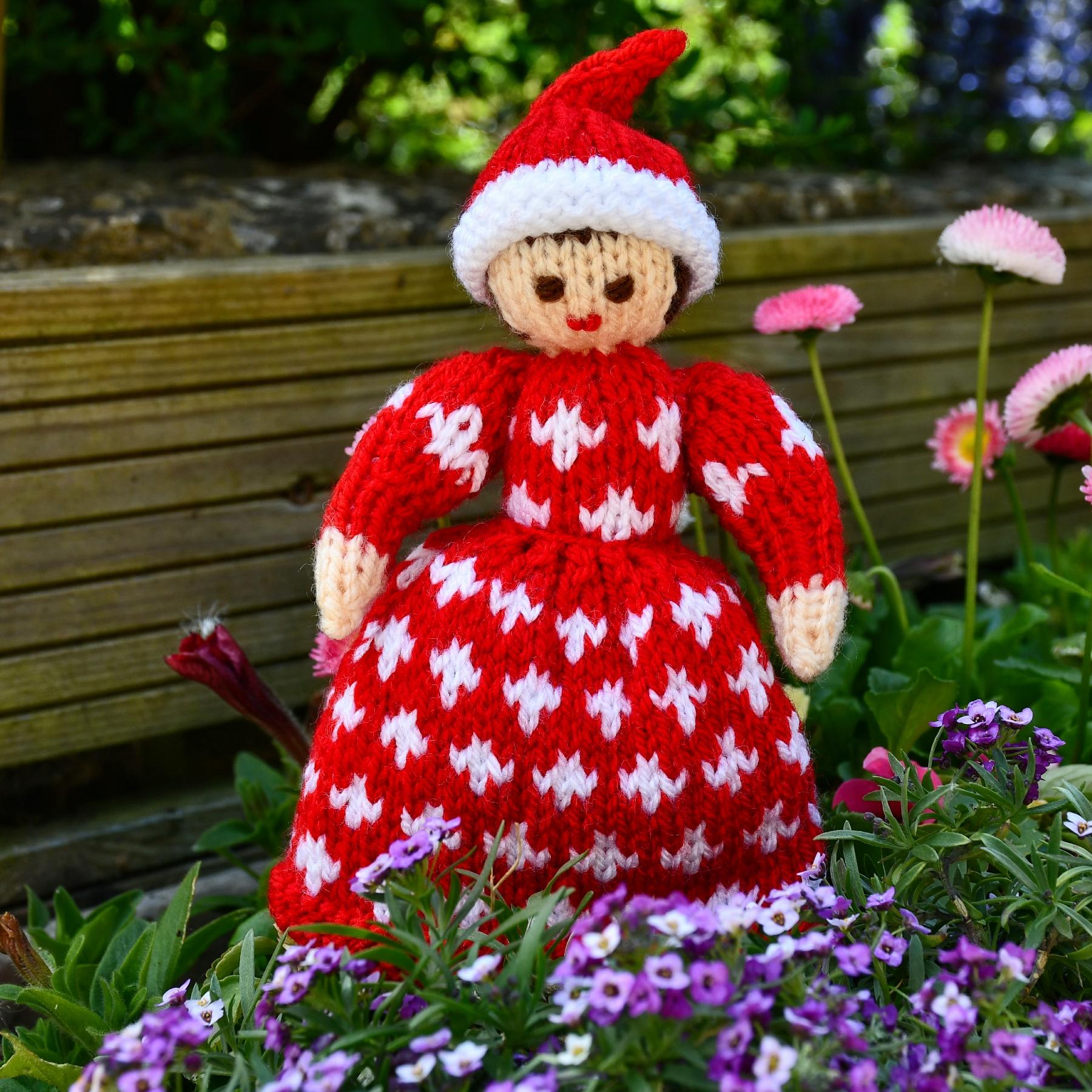 Anneke - Christmas Elf Folk Doll Knitting Pattern