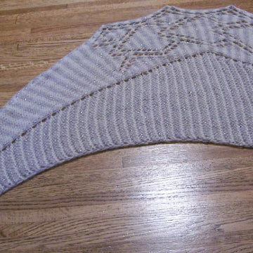 Wearin' My Heart on My Sleeve shawlette
