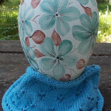 Diamond Dot Cowl