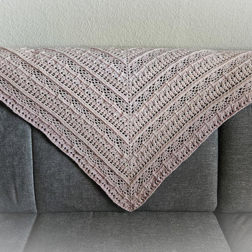 Triangular Scarf "Nemea"