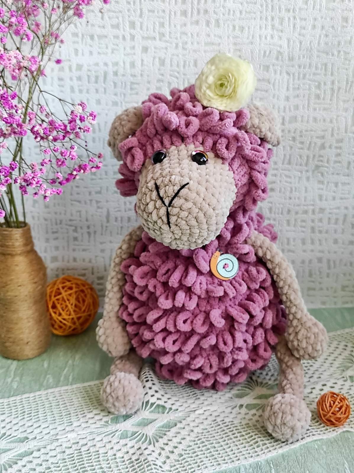 Crocheted lamb
