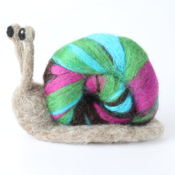 Hawthorn Handmade Snail Needle Felting Kit - 15cm