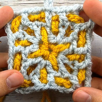 June Interlocking Square