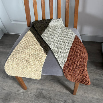 C2C Seed Stitch Scarf
