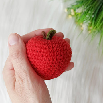Crochet apple pattern