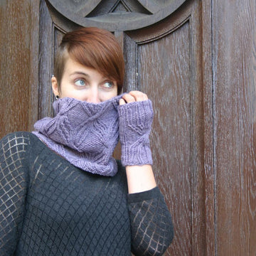 Interlaced Mitts