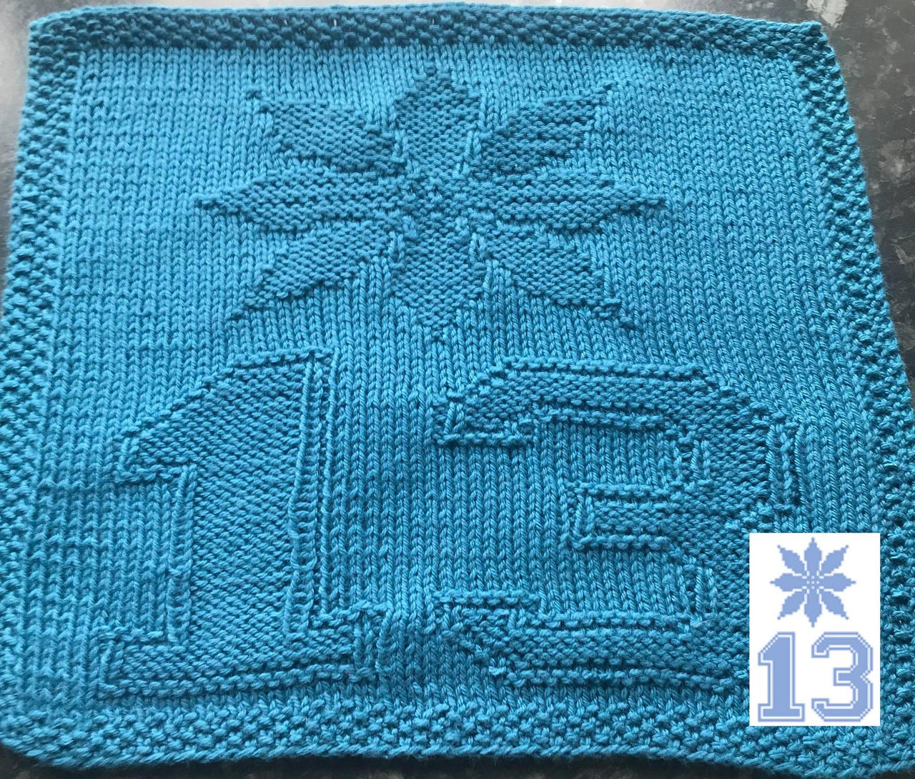 Nr. 278 – 21 – 13. Christmas rose 65 stitches