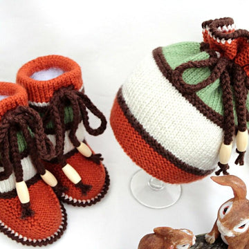 Knitting PATTERN Baby Hat Baby Booties Baby Set with Pompoms