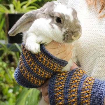 Jindabyne Fingerless Mittens