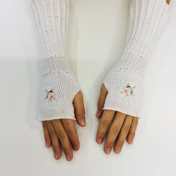 Fingerless gloves