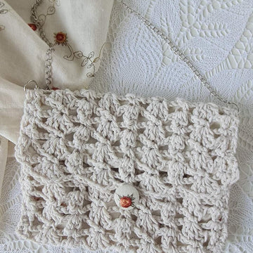 Sandy Shells Bag
