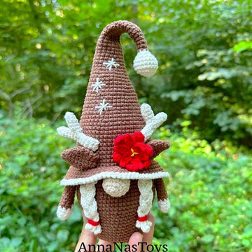 Gnome deer (girl)