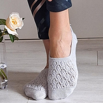 Tiny Tulips Slippers